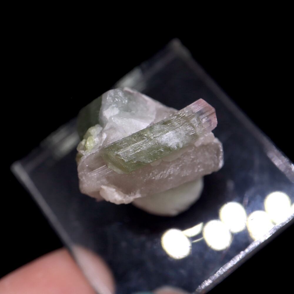 トルマリン クォーツ 電気石 水晶 4.2g T677 鉱物 天然石 原石