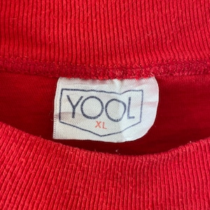 【YOOL】スペイン製 プリントTシャツ X-Large 赤 HOLIDAYS us古着