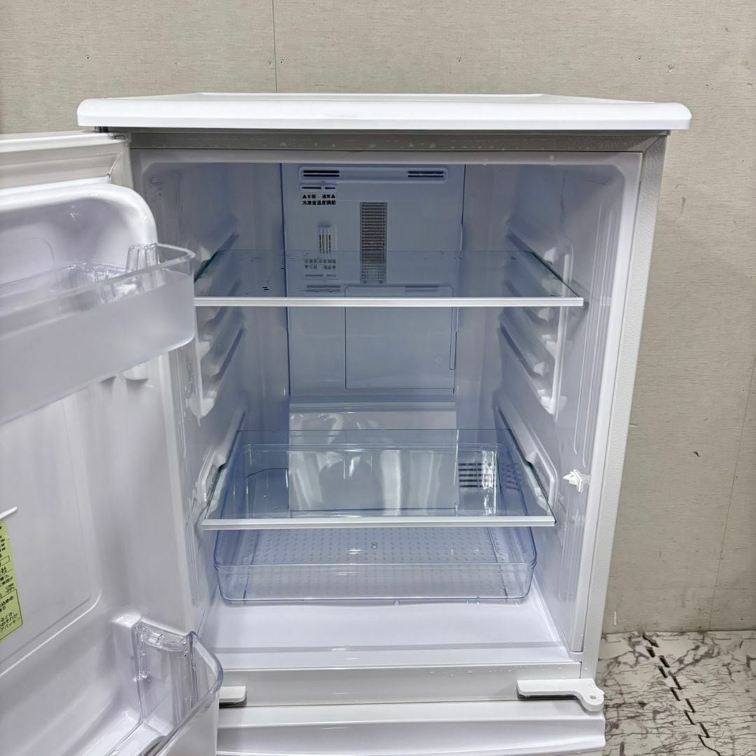 25047 一人暮らし2D冷蔵庫 大きめ AQUA 2022年製 168L 25047 一人暮らし2D冷蔵庫 AQUA 2022年製 168L ◇大阪市内・東