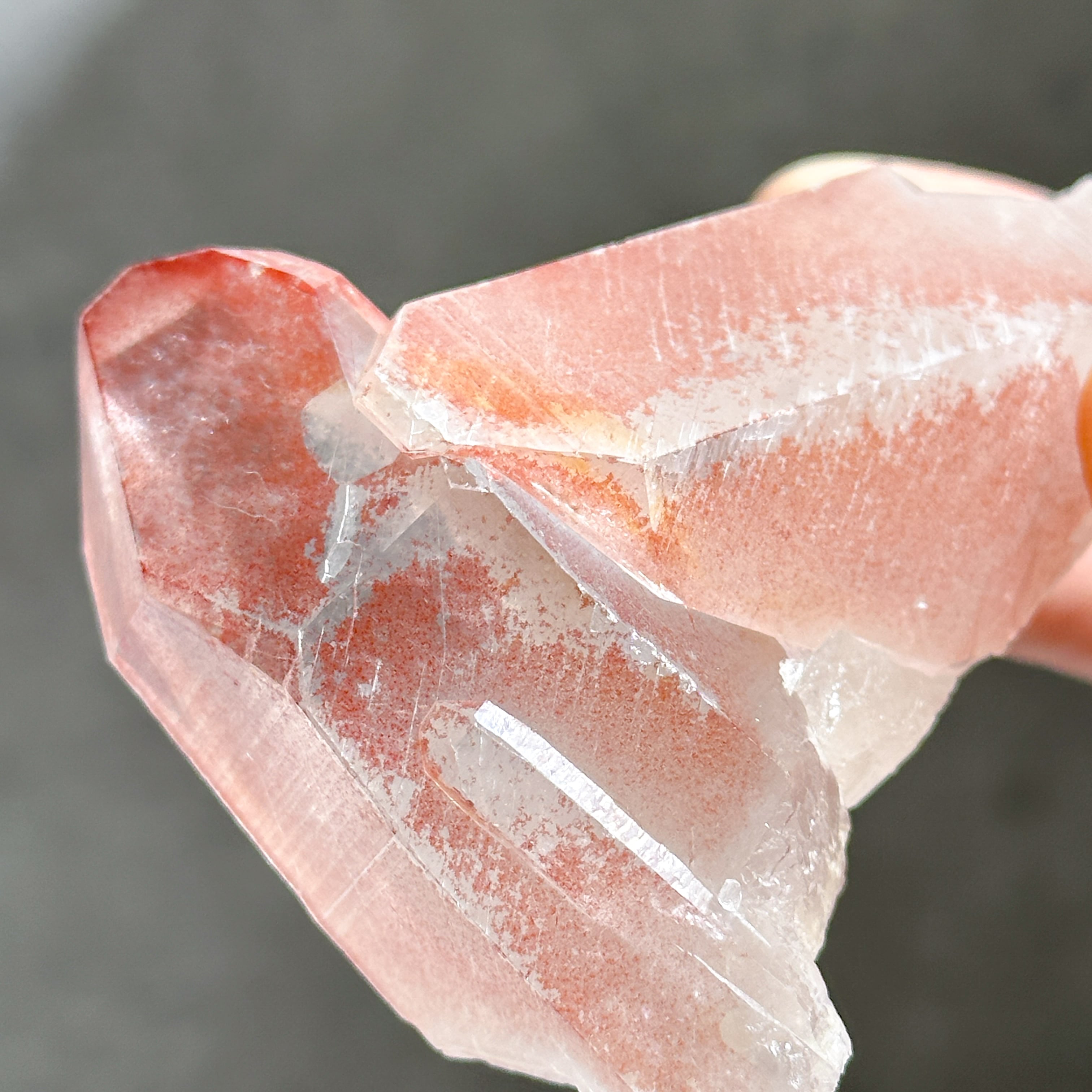 ディアマンティーナ産ピンクレムリアン クラスター 32◇ Pink