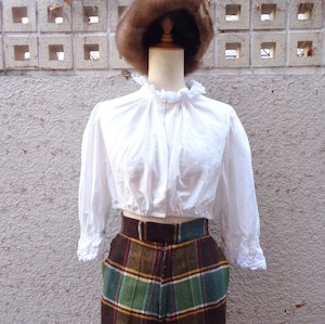 European cropped tyrol blouse／ヨーロピアン クロップド チロルブラウス