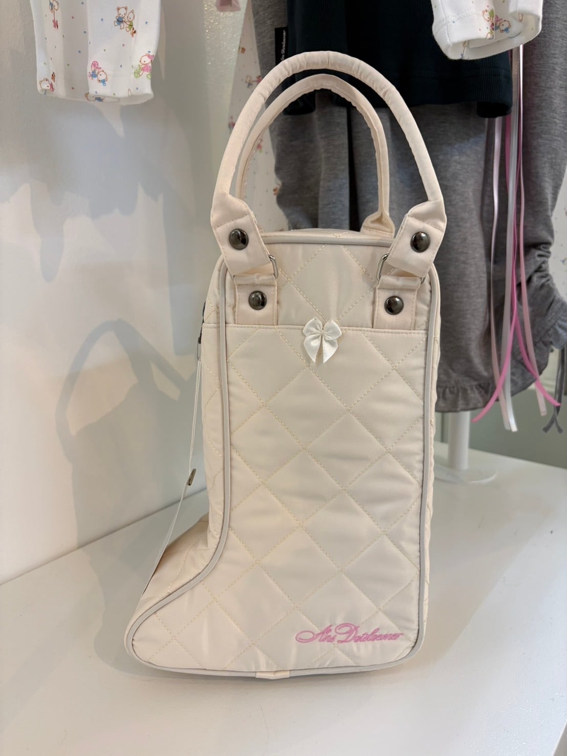 Ans Dotsloevner BOOTS BAG