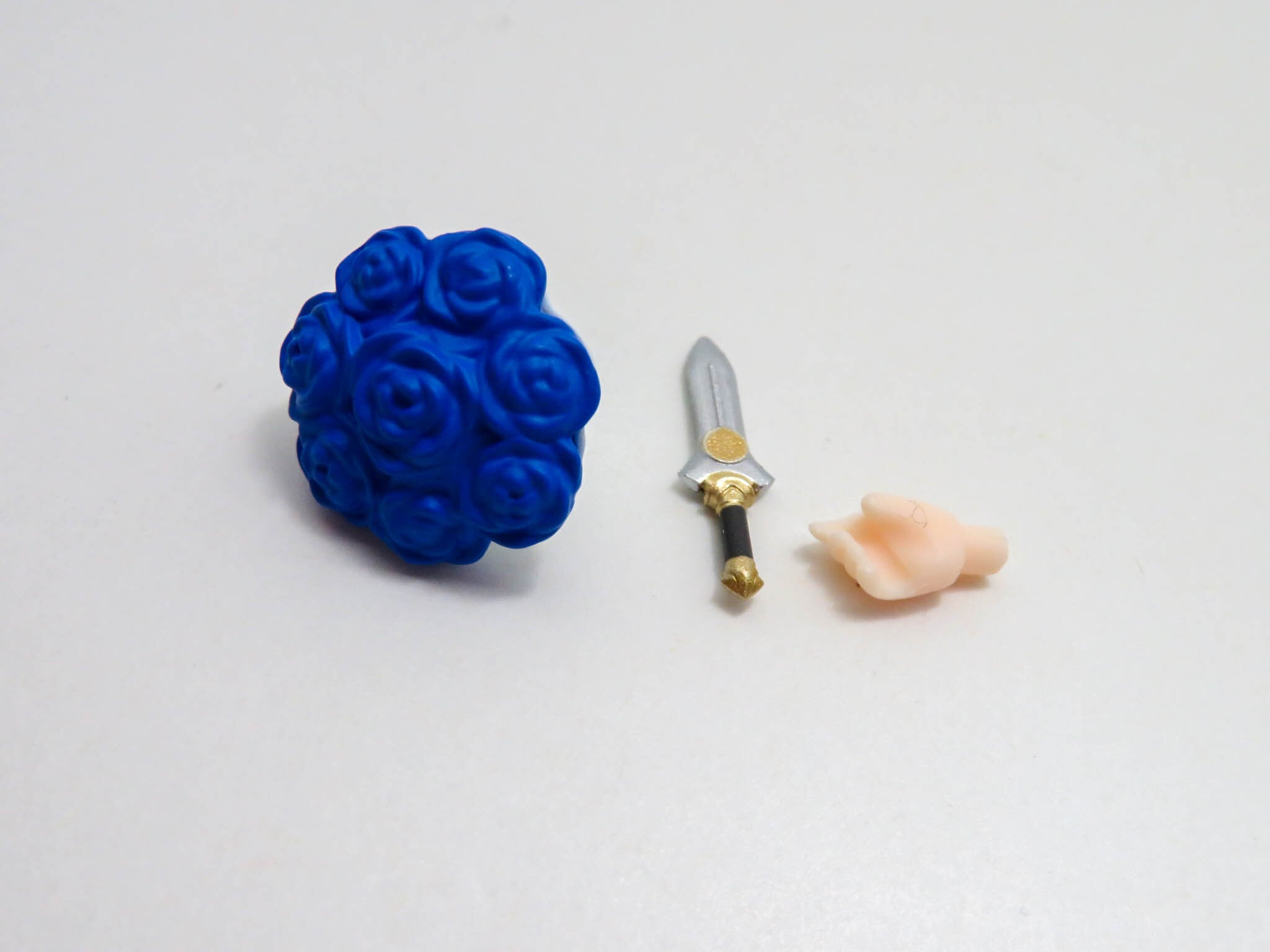 再入荷【2151】 ライスシャワー 小物パーツ ブーケと短剣 ねんどろいど