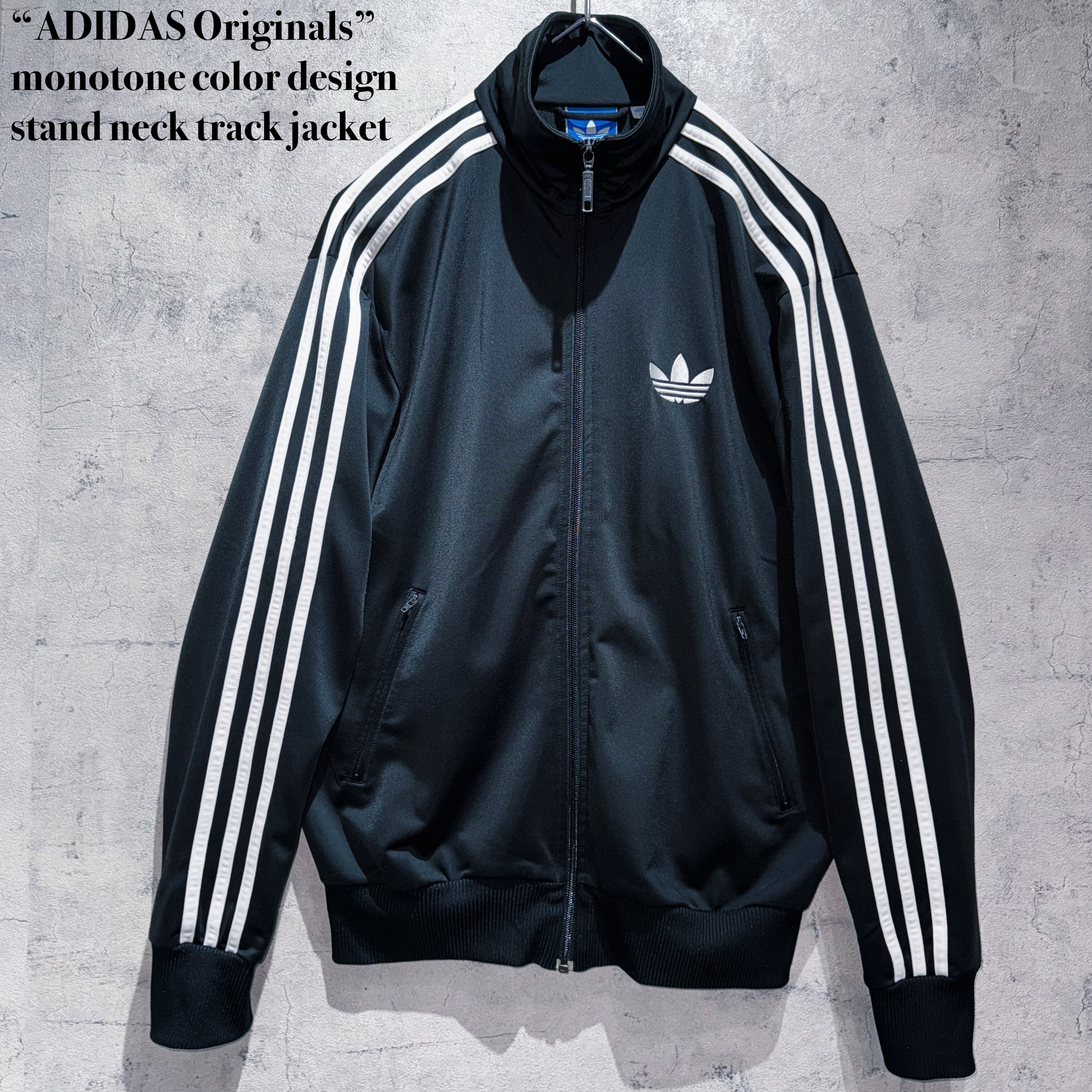 “ADIDAS Originals”monotone color design stand neck track jacket