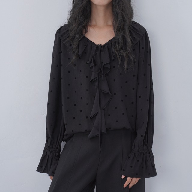 ベルスリーブポルカドットブラウス　BL3461
