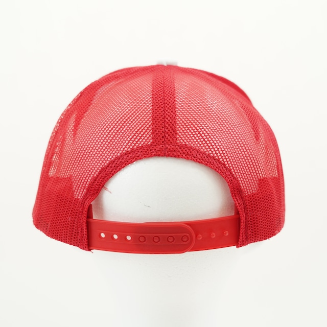 BASS PRO SHOPS /  Embroidered MESH CAP / Red