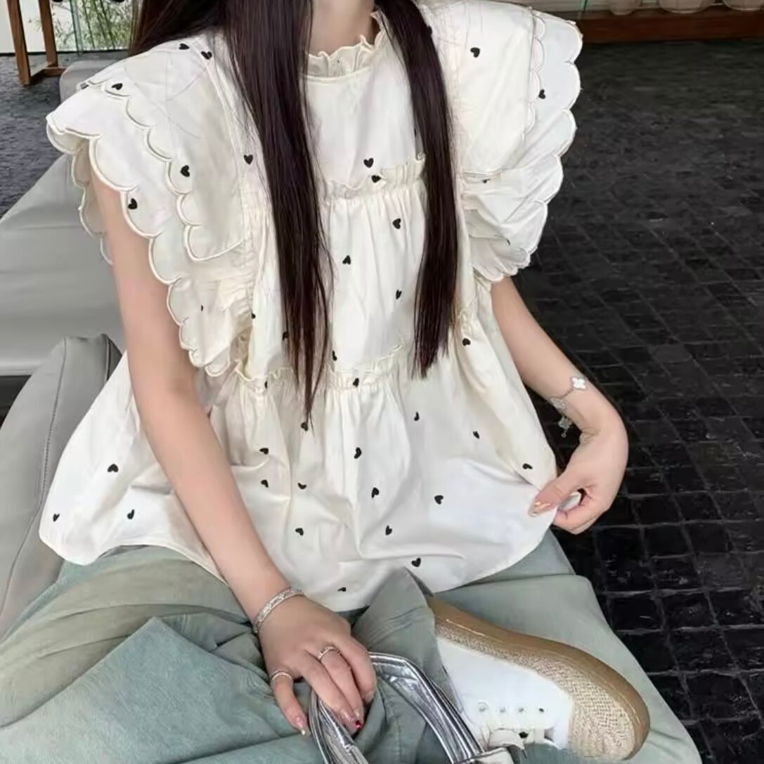 ハート柄スカラップスリーブブラウス