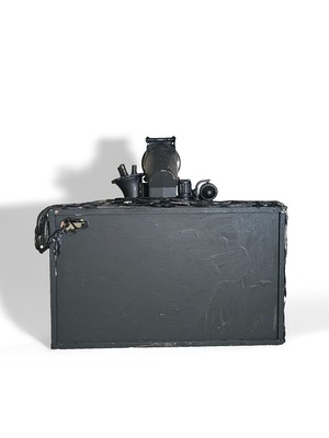 ヴィンテージ雑貨 ブラック アッサンブラージュ オブジェ（工業パーツ × 蝶モチーフ）