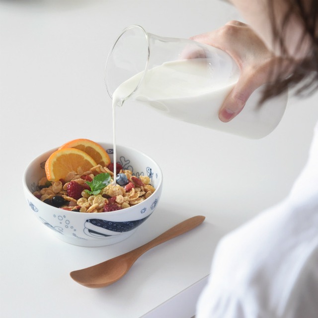 【natural69】【波佐見焼】【cocomarine】【小丼】【大型生物】 波佐見焼 食器 北欧 おしゃれ 魚柄 ジンベイザメ マンタ 鍋の取鉢 Hasami ware bowl fish whale shark