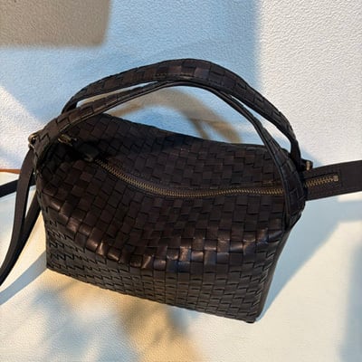 次回入荷分より値上げになります。 B.stuff ボックスシルエット2WAYバッグ(小)