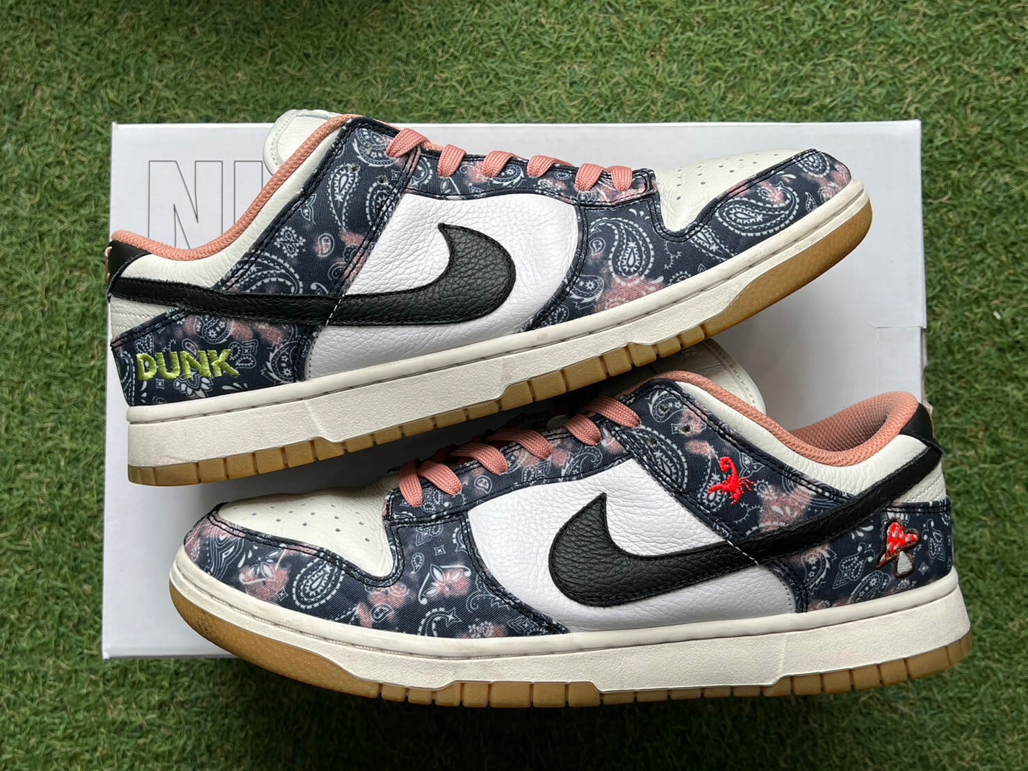 NIKE　DUNK low ペイズリー　unlocked  by you