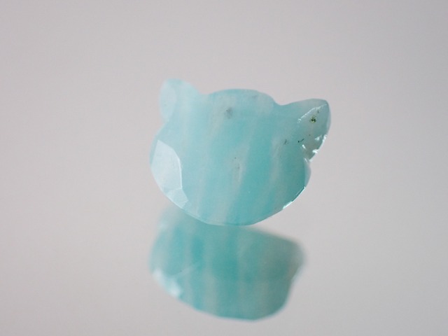 アマゾナイト（猫カット）　1.6ct　[C13‐585]
