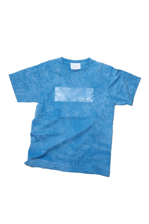 NO.1115　窓から見える花の藍染Tシャツ【Mサイズ】