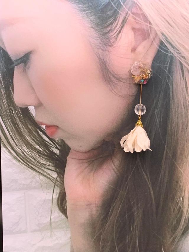 2wayヘキサゴン×布花びらピアス