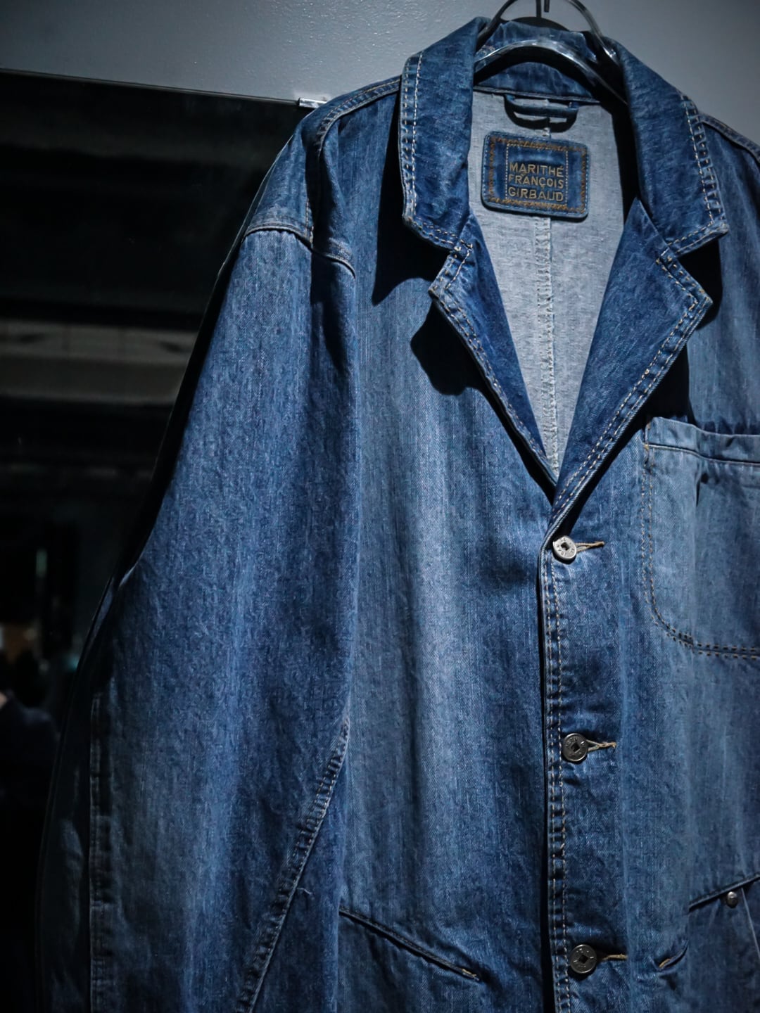 add (C) vintage】