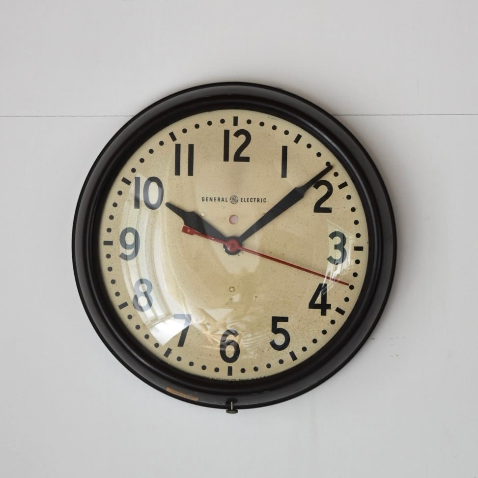 GENERAL ELECTRIC WALL CLOCK | BUFF STOCK YARD