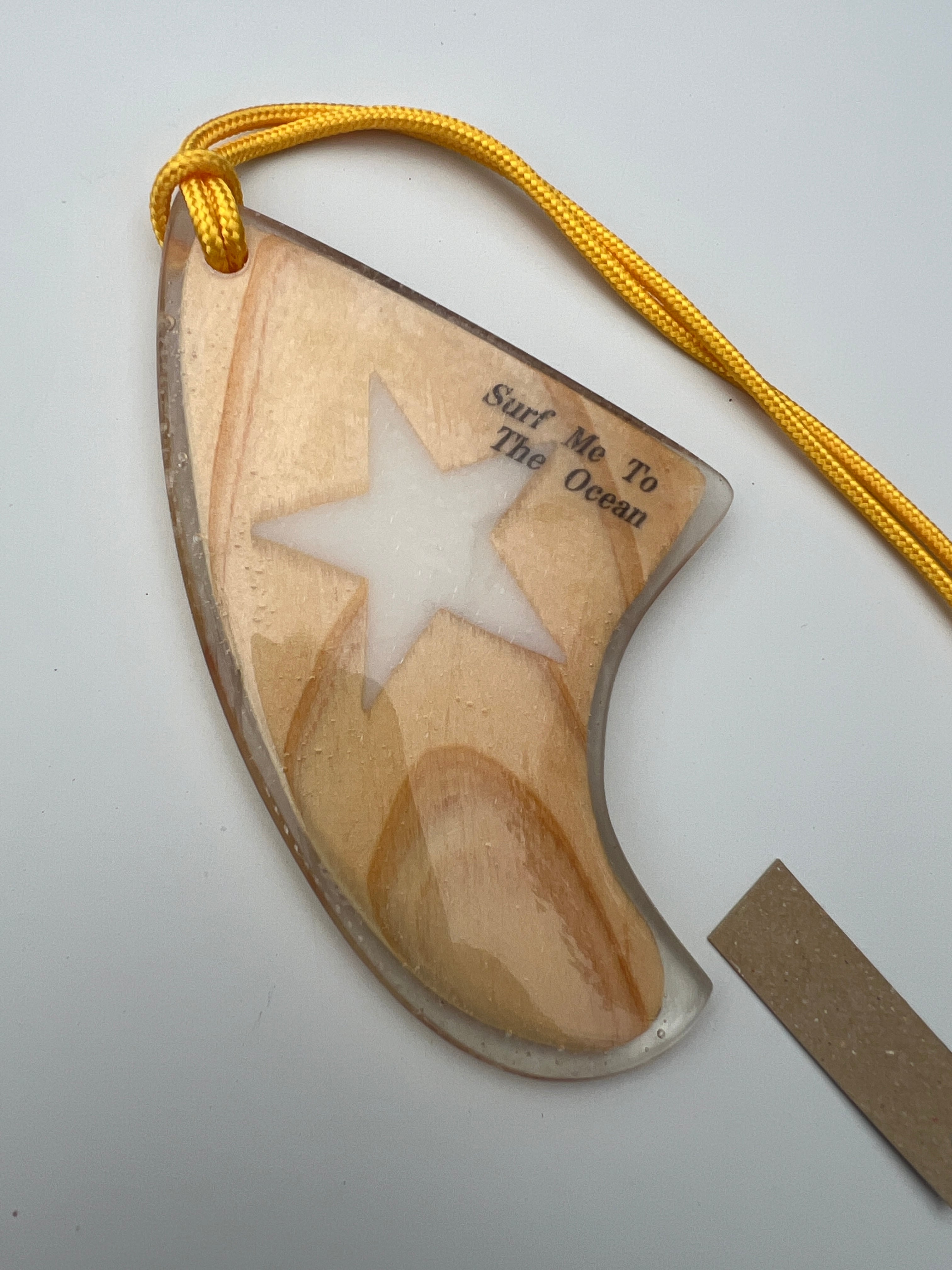 フィンチャームアクセサリー ▶︎ ナチュラルウッド『☆ホワイト』