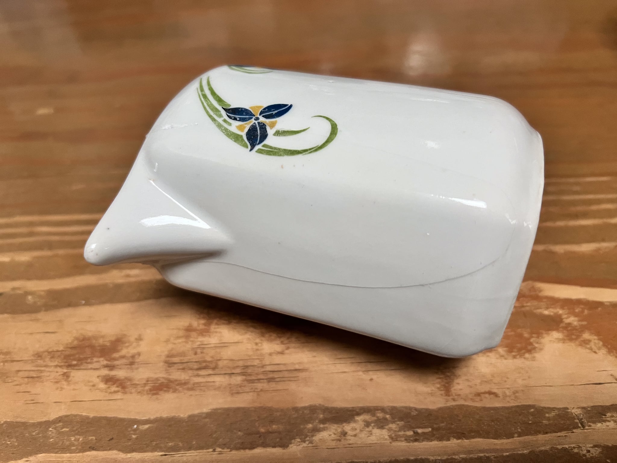 花柄がかわいい陶器の小さなピッチャー (大)フレンチアンティーク ブロカント