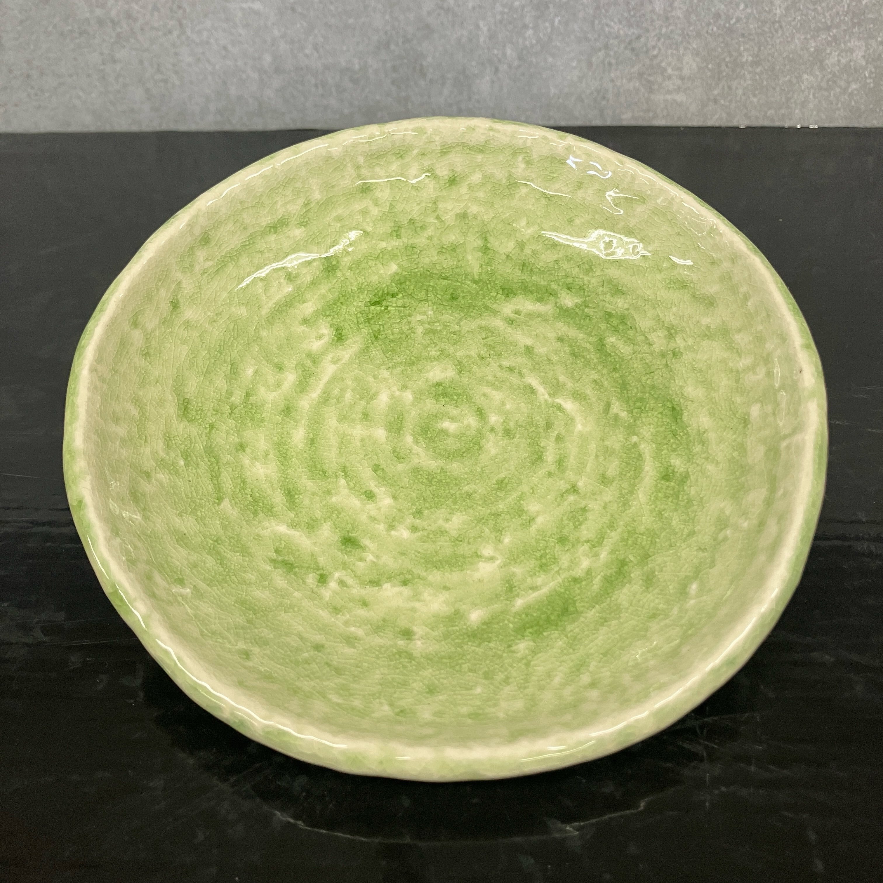 《在庫処分品につき特価》《A品》フリットヒワ15cmプレート 取り皿 菓子皿 デザート皿【日本製】
