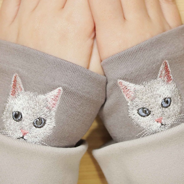 【猫リストマフラー】白猫／一度使うと手放せない気持ち良さ／ウール100％／手首の冷え取り／新モデル