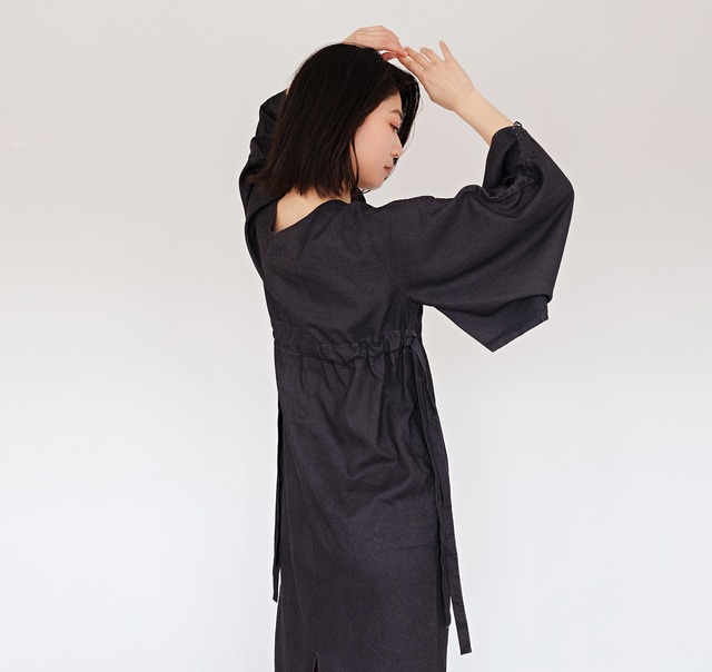 washi robe − 衣袖　sumi