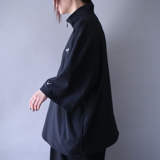 "刺繍" front and back one point design over silhouette half-zip h/s pullover