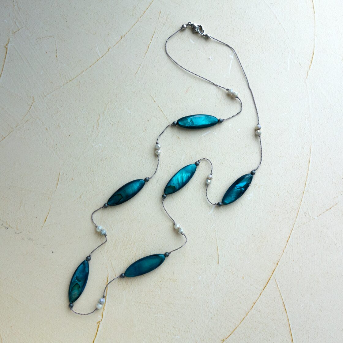 Bleu Canard _ ブルーカナール／静けさと個性の*青緑色【シルクコードネックレス】 | Pay ID