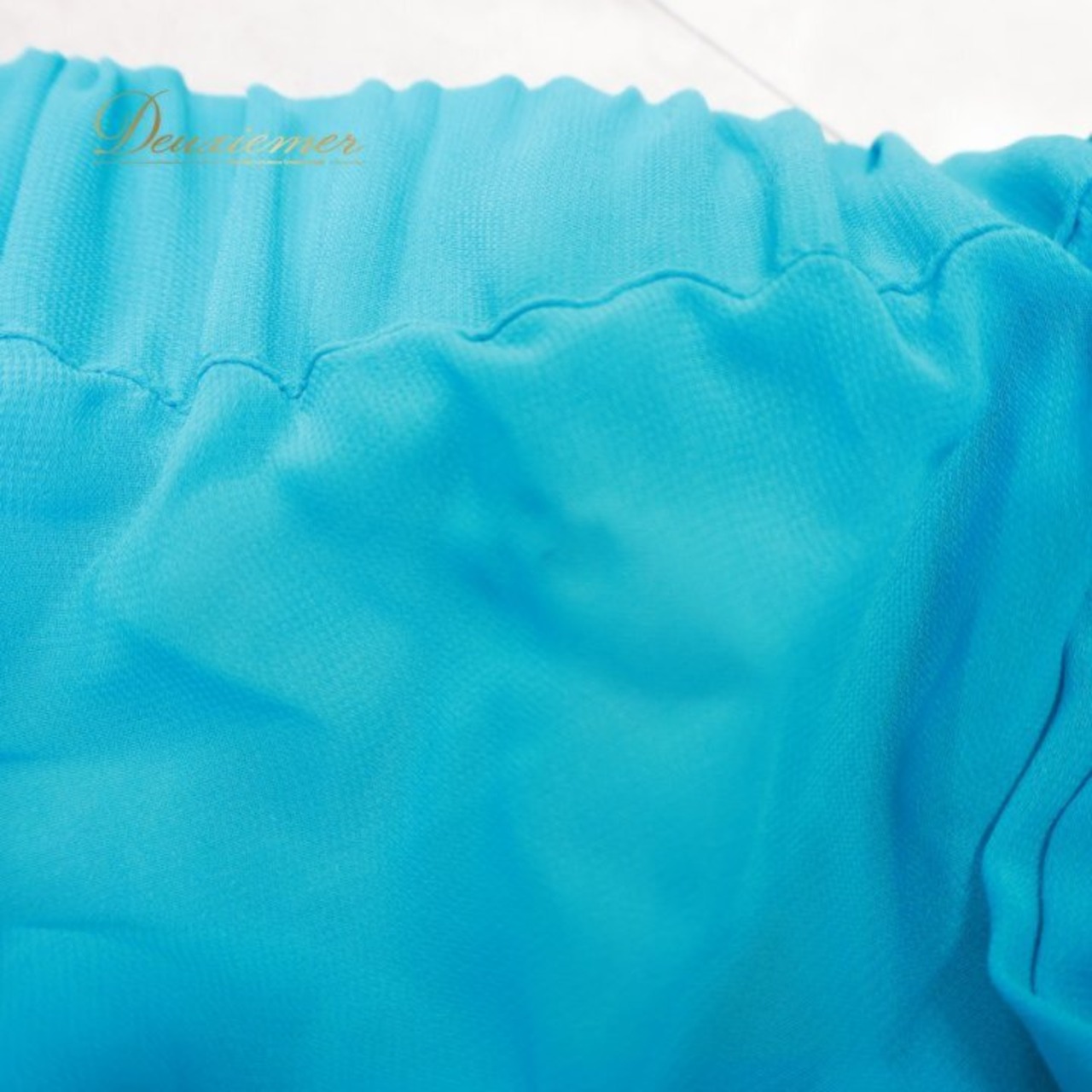 ベリーダンス 衣装 上下セット ブルー系 グリーン系 トップス スカート ヒップスカーフ ベール BAHEE 練習 レッスン コイン 青 緑 金 編み上げ 透け感 キラキラ 華やか かわいい ツーピース セットアップ ゴールド系