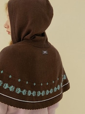 Nordique Jacquard Hooded Knit Cape F0865