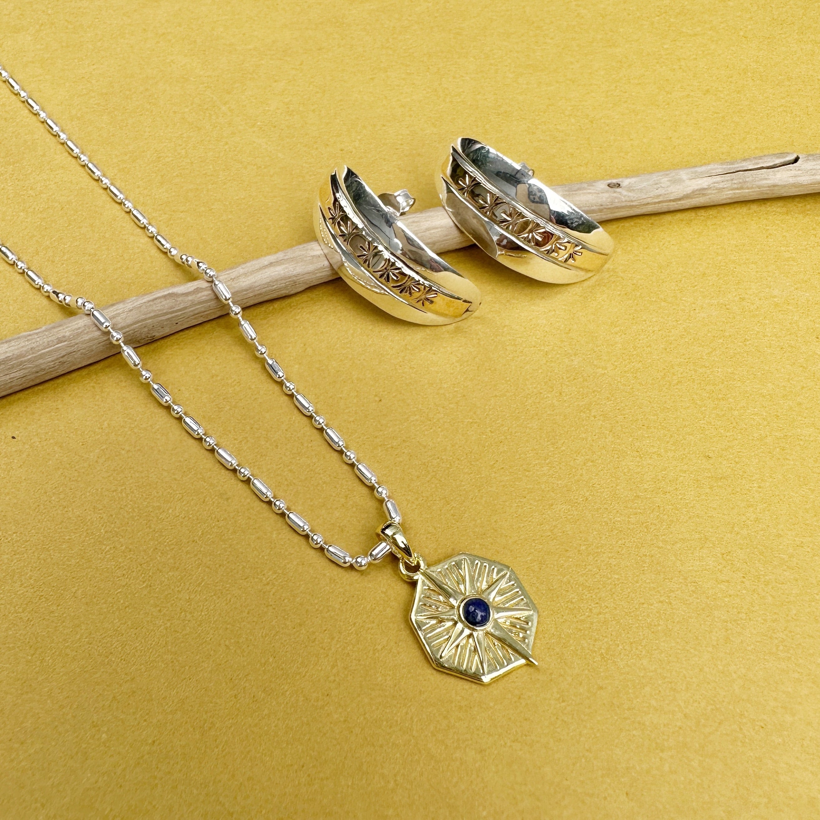 【再入荷】《Indian Jewelry》 Silver x Gold Coating コンビ スタッドピアス ロングオーバル型 鎌倉の