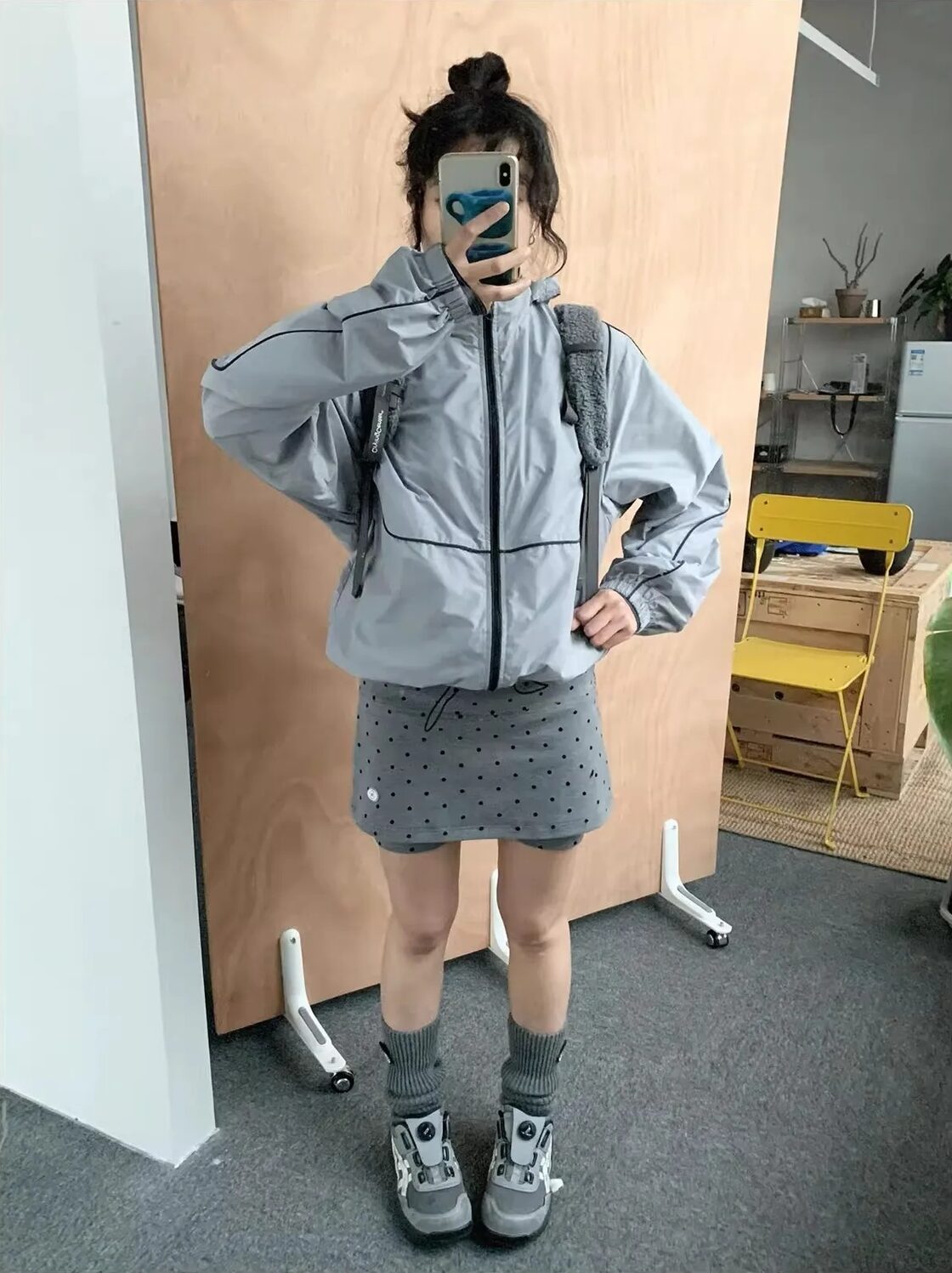 00