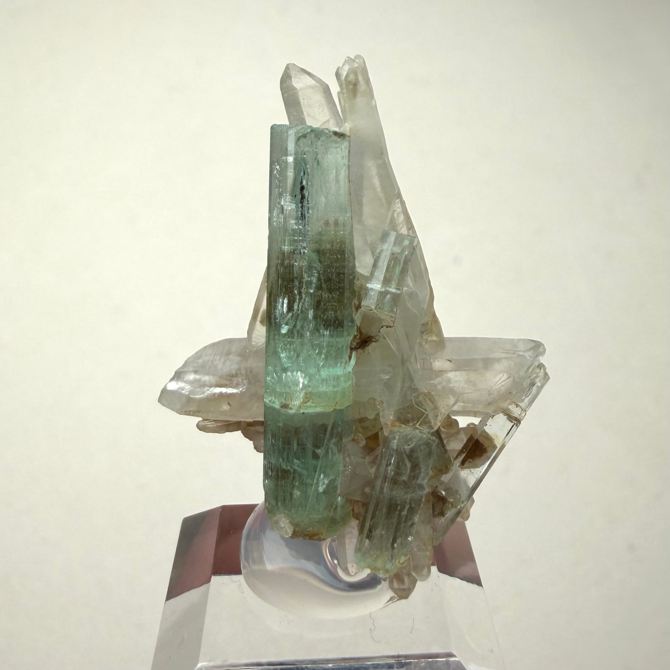アクアマリン / マイカ【Aquamarine on Mica】中国産 | PEANUTS MINERALS