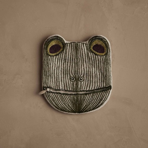 Coral & Tusk ポーチ Lucky Frog with Bell