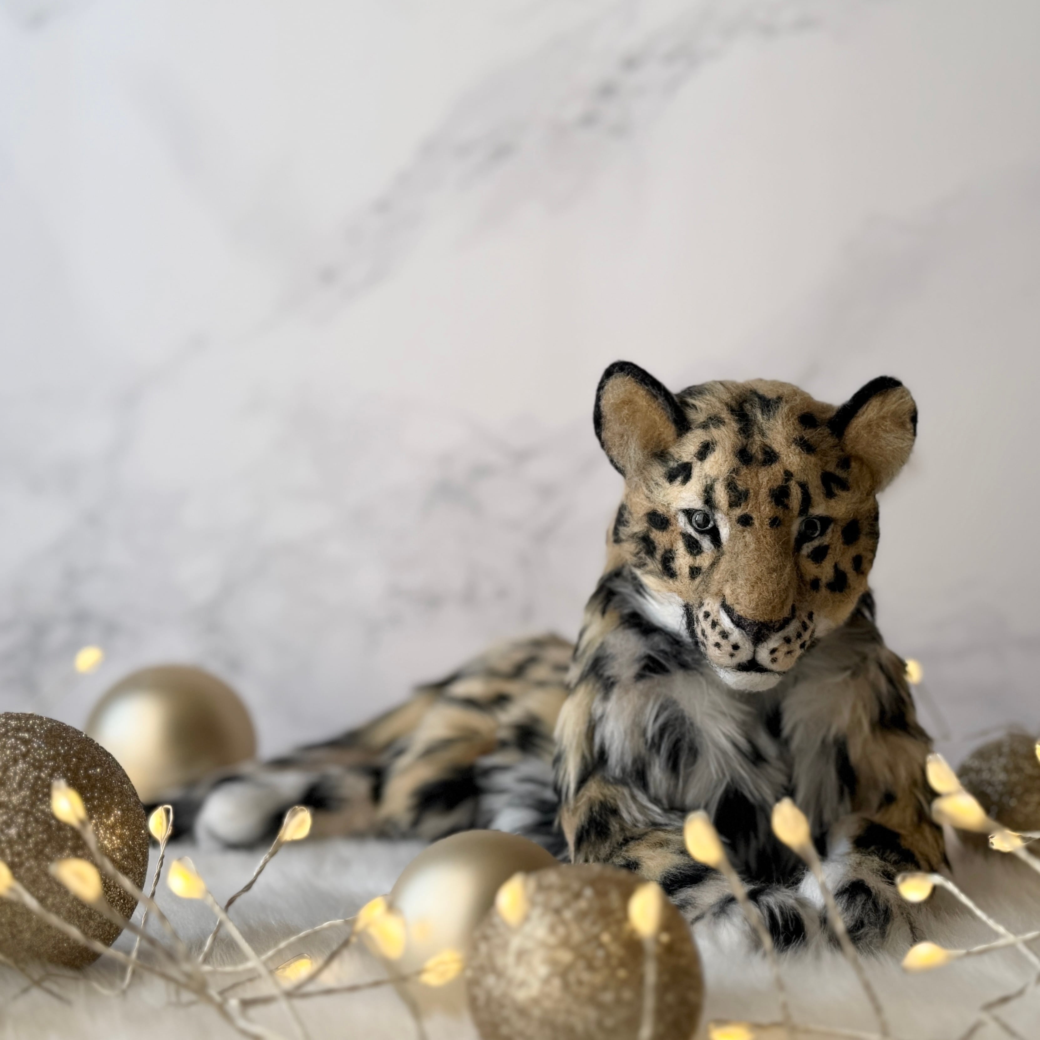 アムールヒョウ25G4AL ぬいぐるみ | capeesh |重力に素直なぬいぐるみネコ