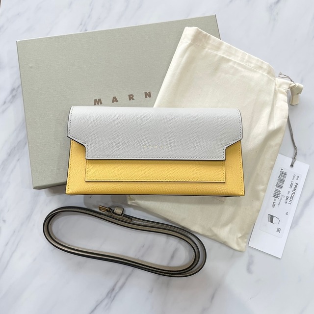 MARNI マルニ ショルダーウォレット ショルダーバッグ PFMOT08U11