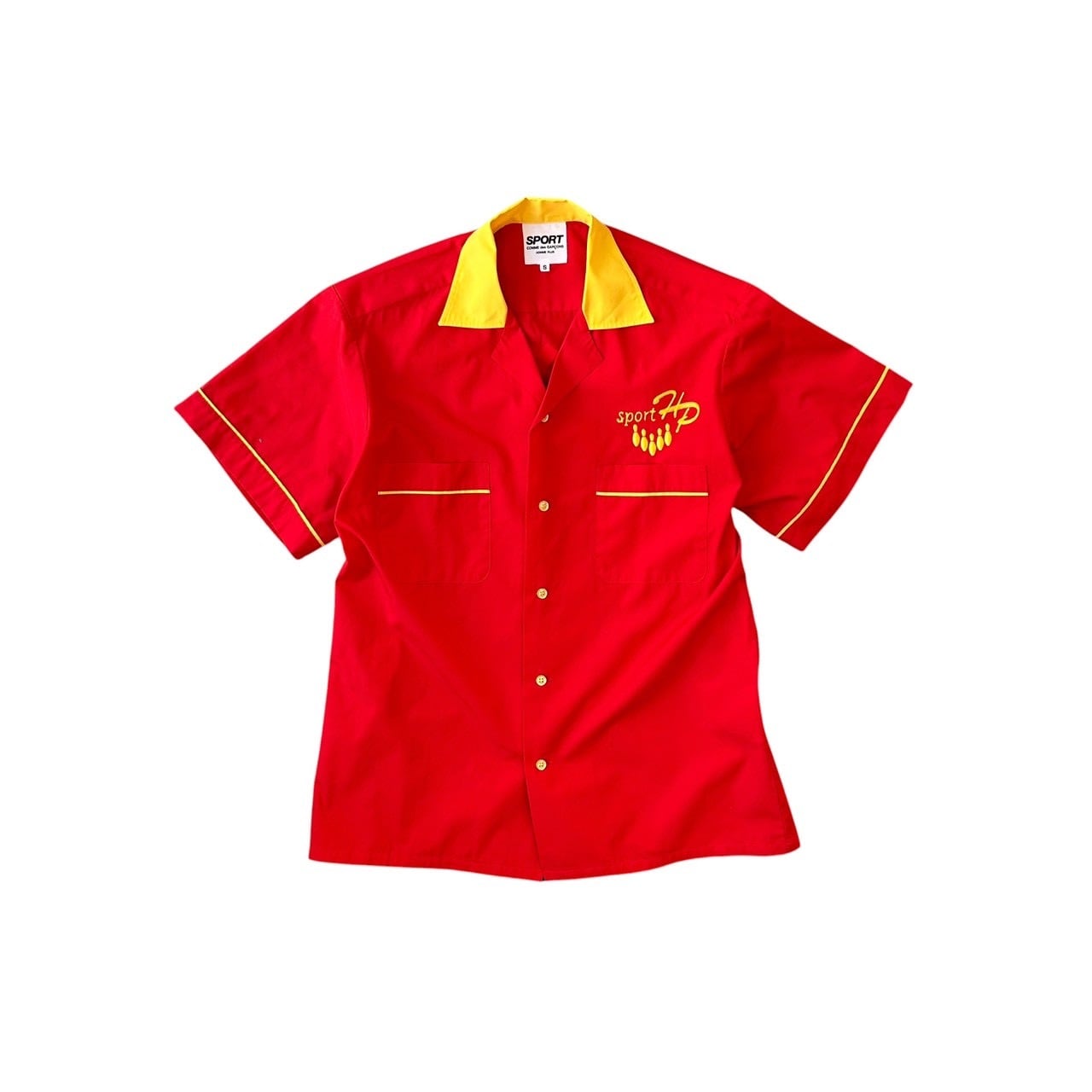 GARÇONS HOMME PLUS SPORT” Red poly/cotton design S/S bowling shirt