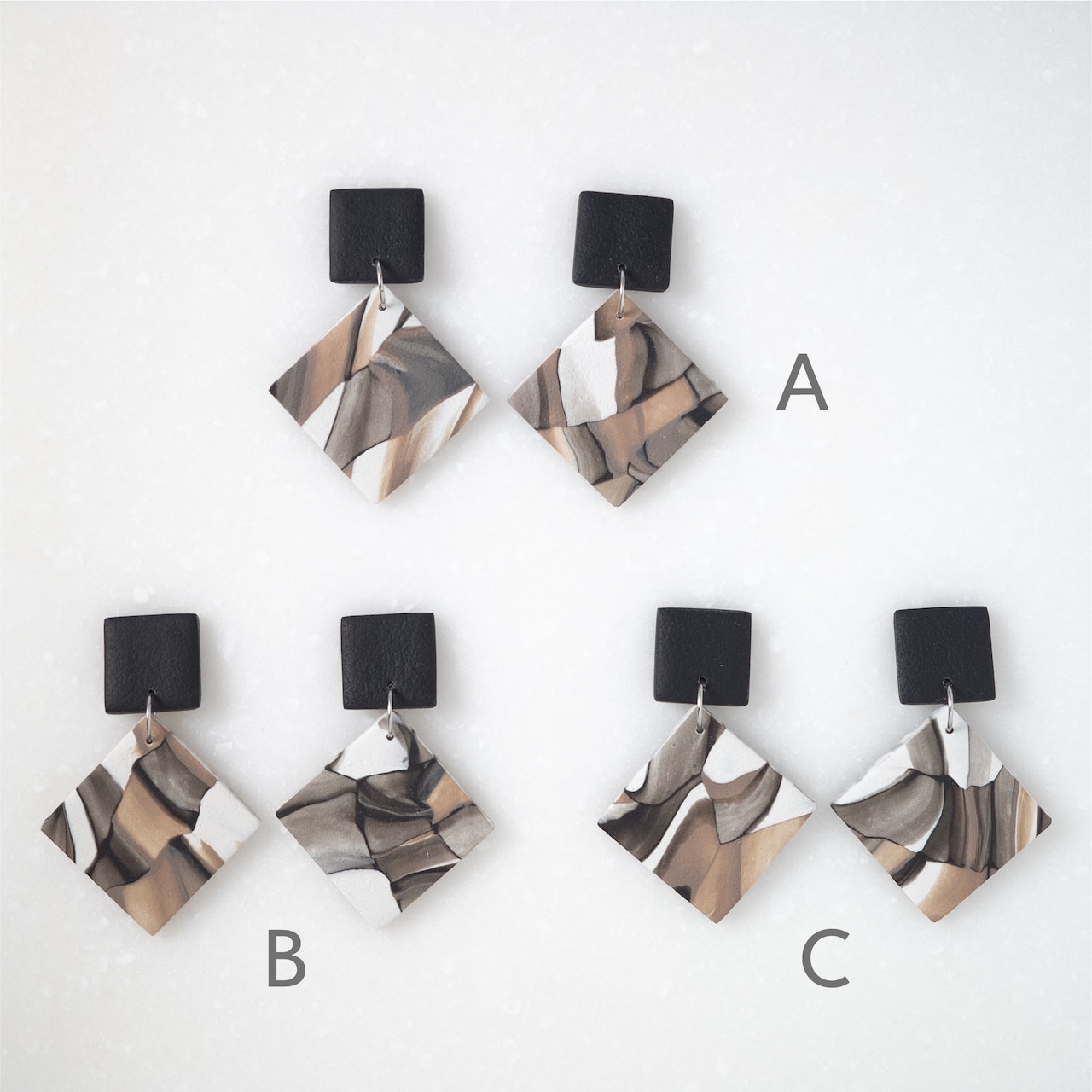 Matte : Black & Beige square
