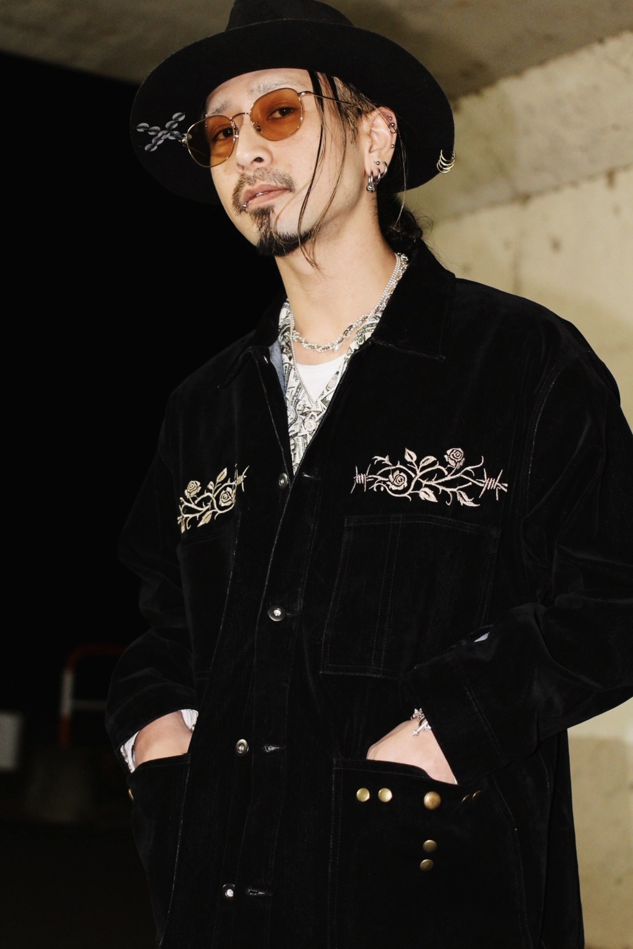 Black Flock Beer Coat