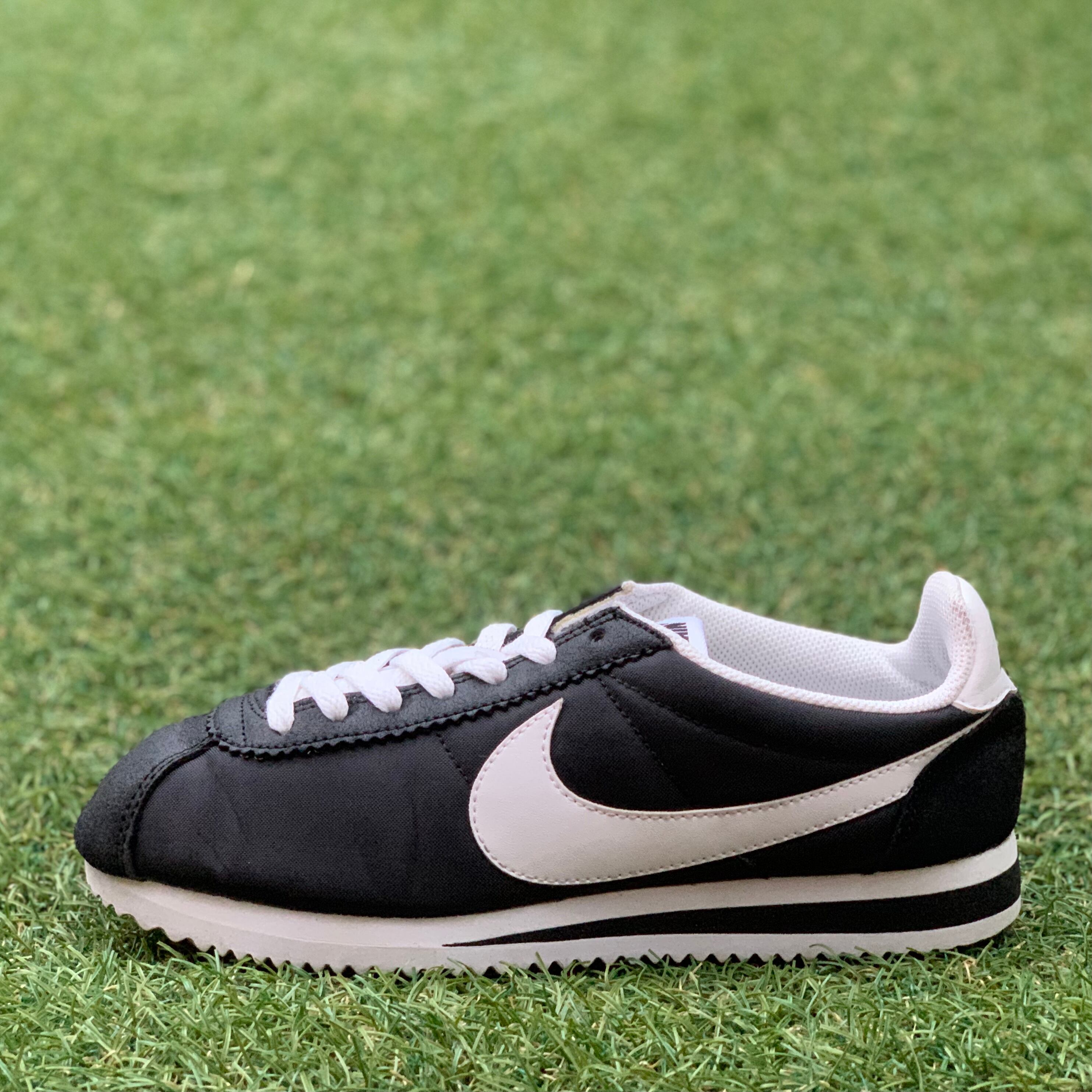 NIKE CLASSIC CORTEZ NYLON ナイキ コルテッツ ベーシック ナイロン G372