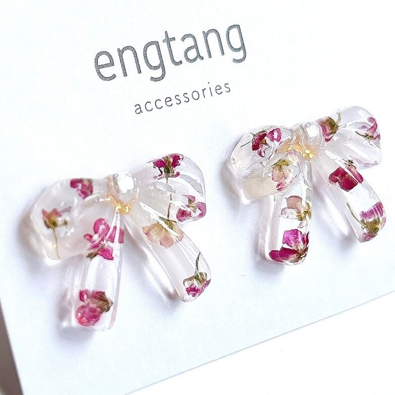 ribbon ( alyssum ) ピアス / イヤリング