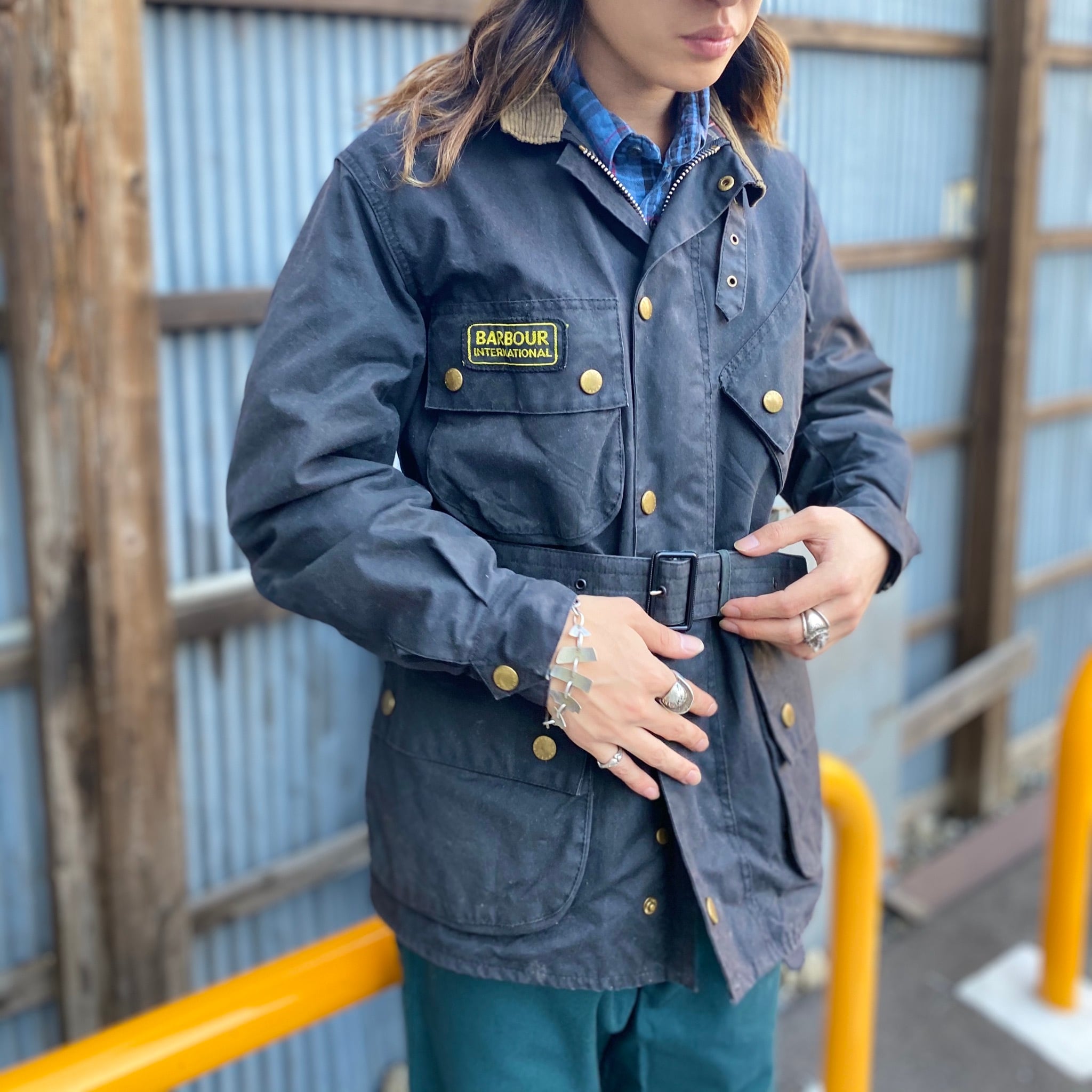 GINGER掲載商品】 Barbour International A7 L ブルー 英国製 - smim.cy