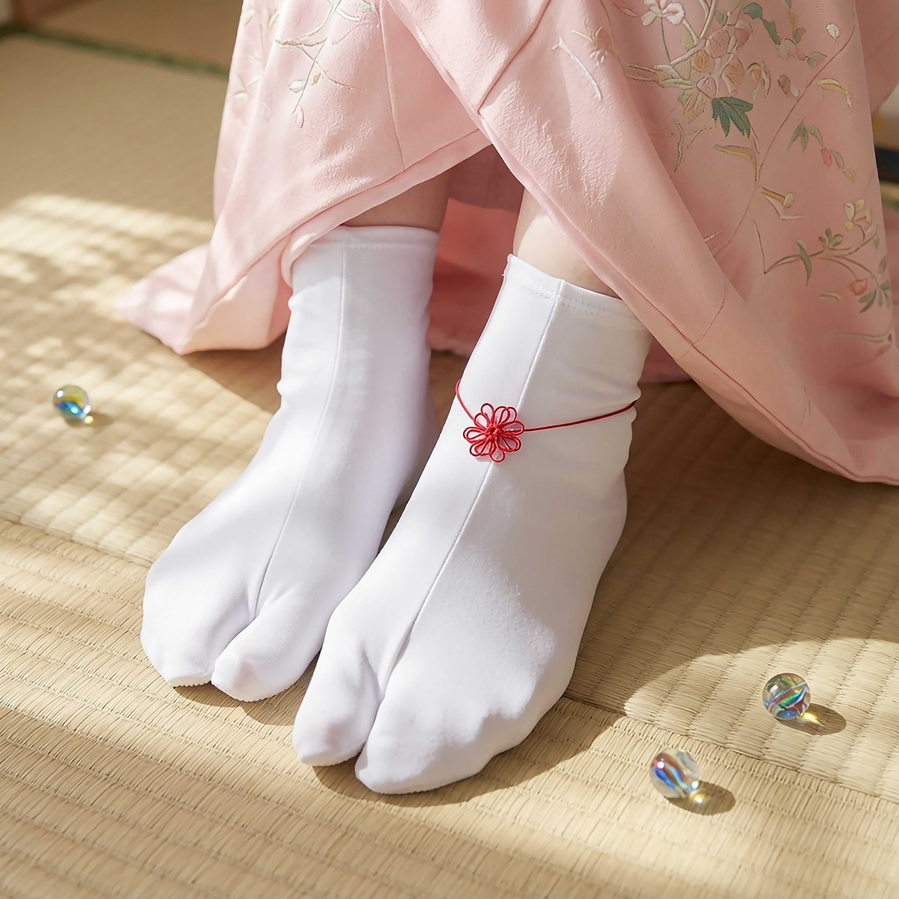 飾り結びアンクレット「ひとさしの、果」【軽量】浴衣や着物、和装の足元に。