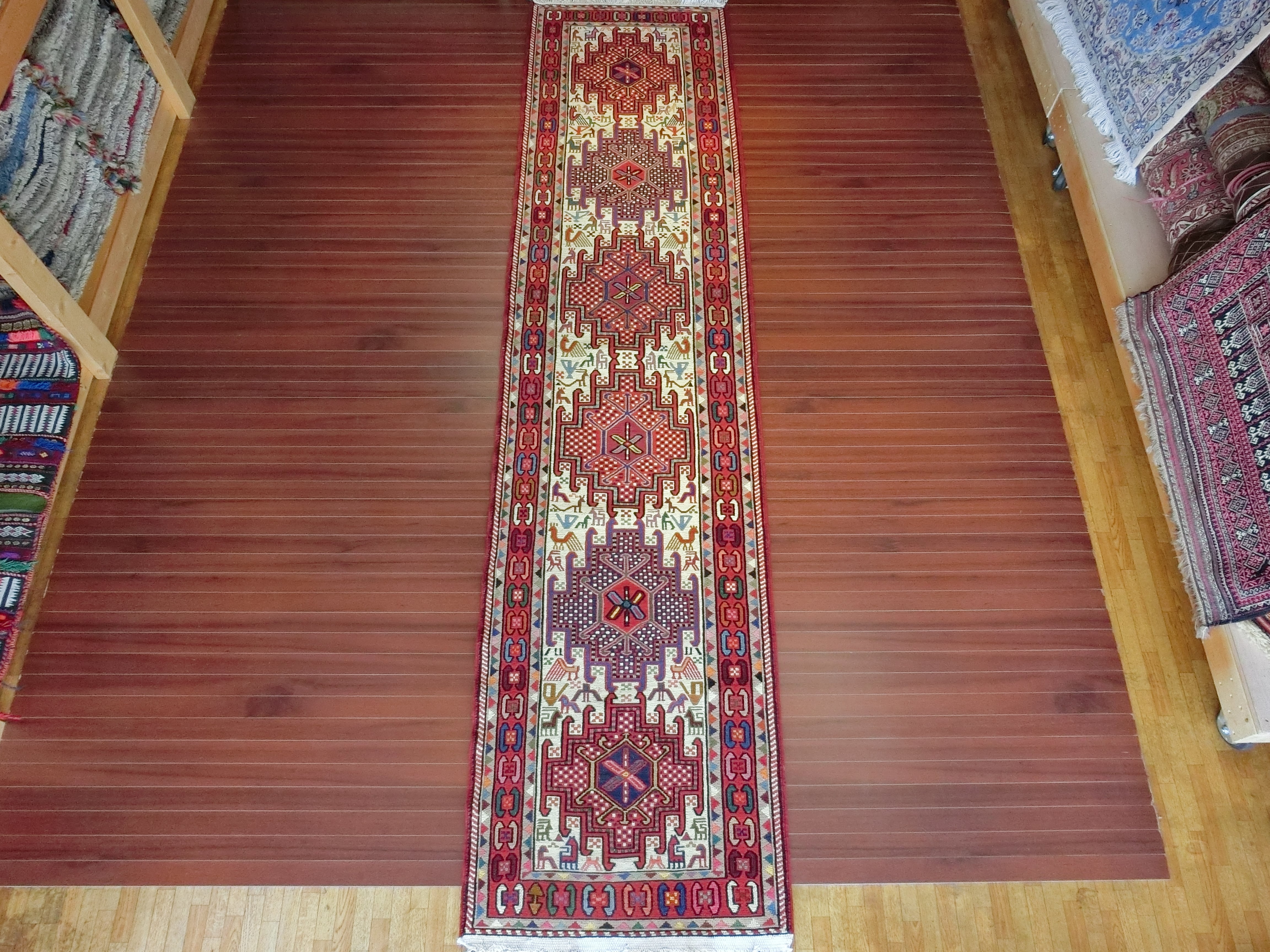 ランナータイプ | Heris Carpet ヘリス カーペット ランナータイプ | Heris Carpet ヘリス カーペット