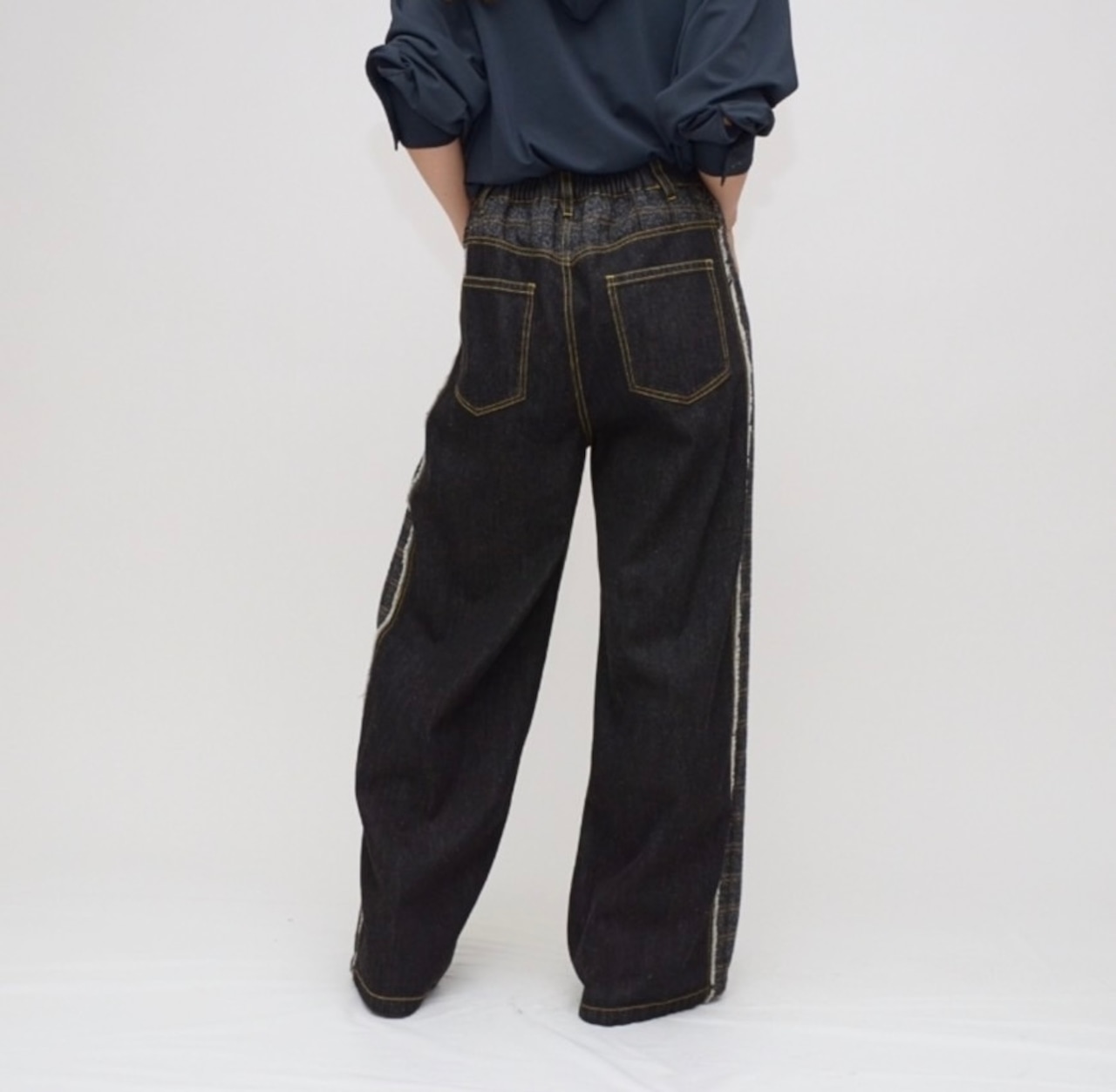 praia サイドフリンジ使いワイドパンツ LEI-2428B