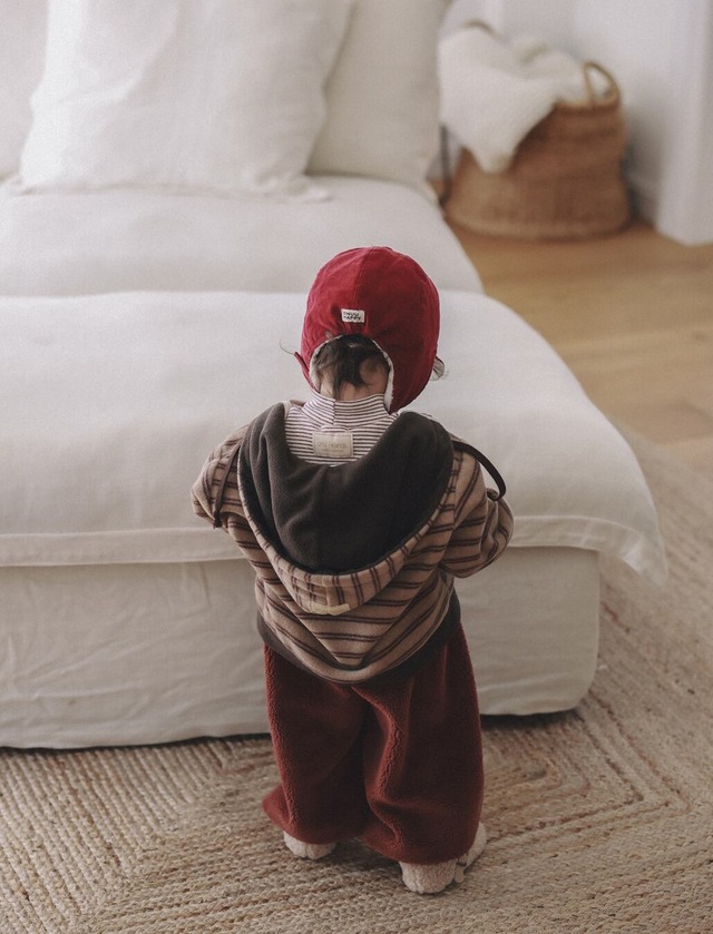 予約⌇onu/ Milk soda hood zip-up