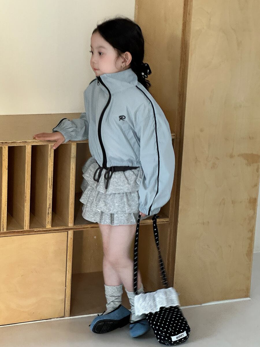 サイドラインショート丈ロゴジャケット