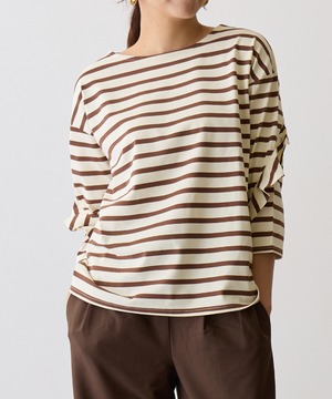 No.58512 フリルスリーブボーダープルオーバー Brown