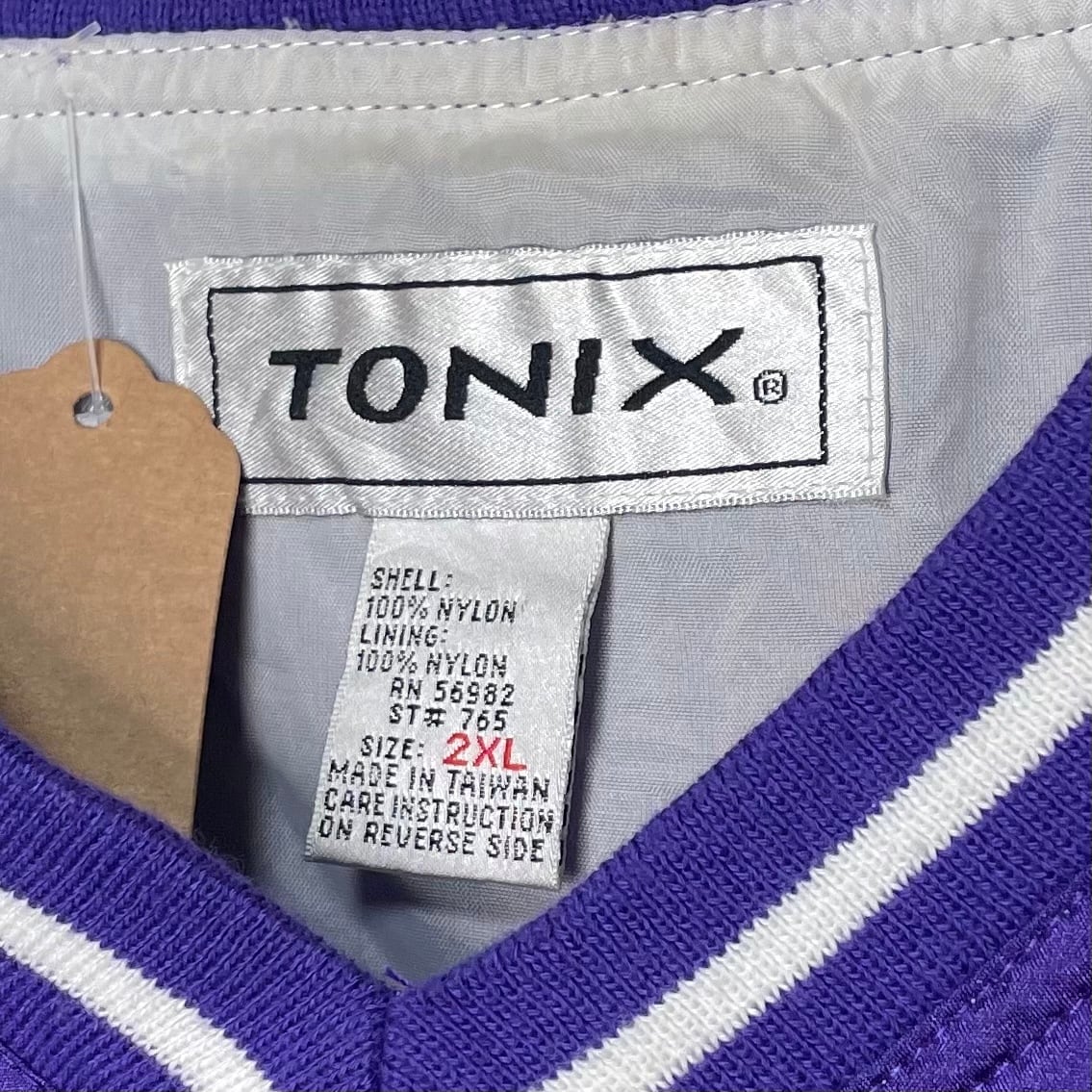 TONIX ナイロンプルオーバー 2XL（XL相当） 刺繍 ナイロン100% | 古着 ...