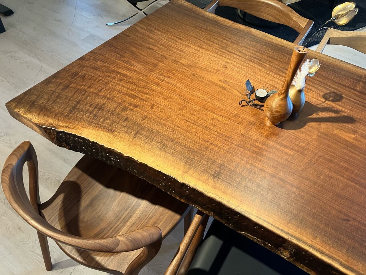 一枚板 テーブル板　座卓板　天然木 古民家 ウォールナット_1400×900-1030×60_青山店_テーブル天板/一枚板