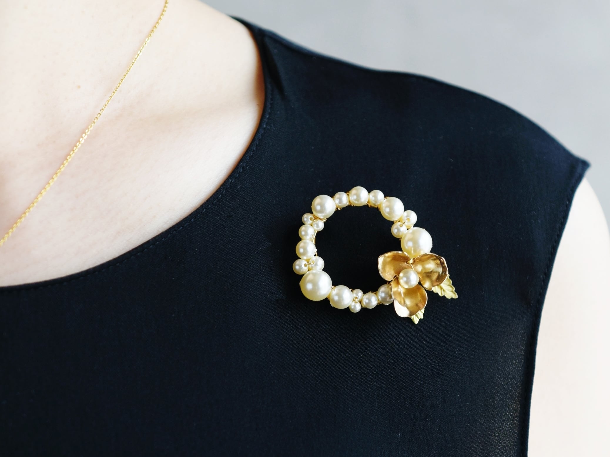 ラスト!【ブローチ】ヴィンテージな真鍮のお花と葉っぱ/パール(セットに変更可能)